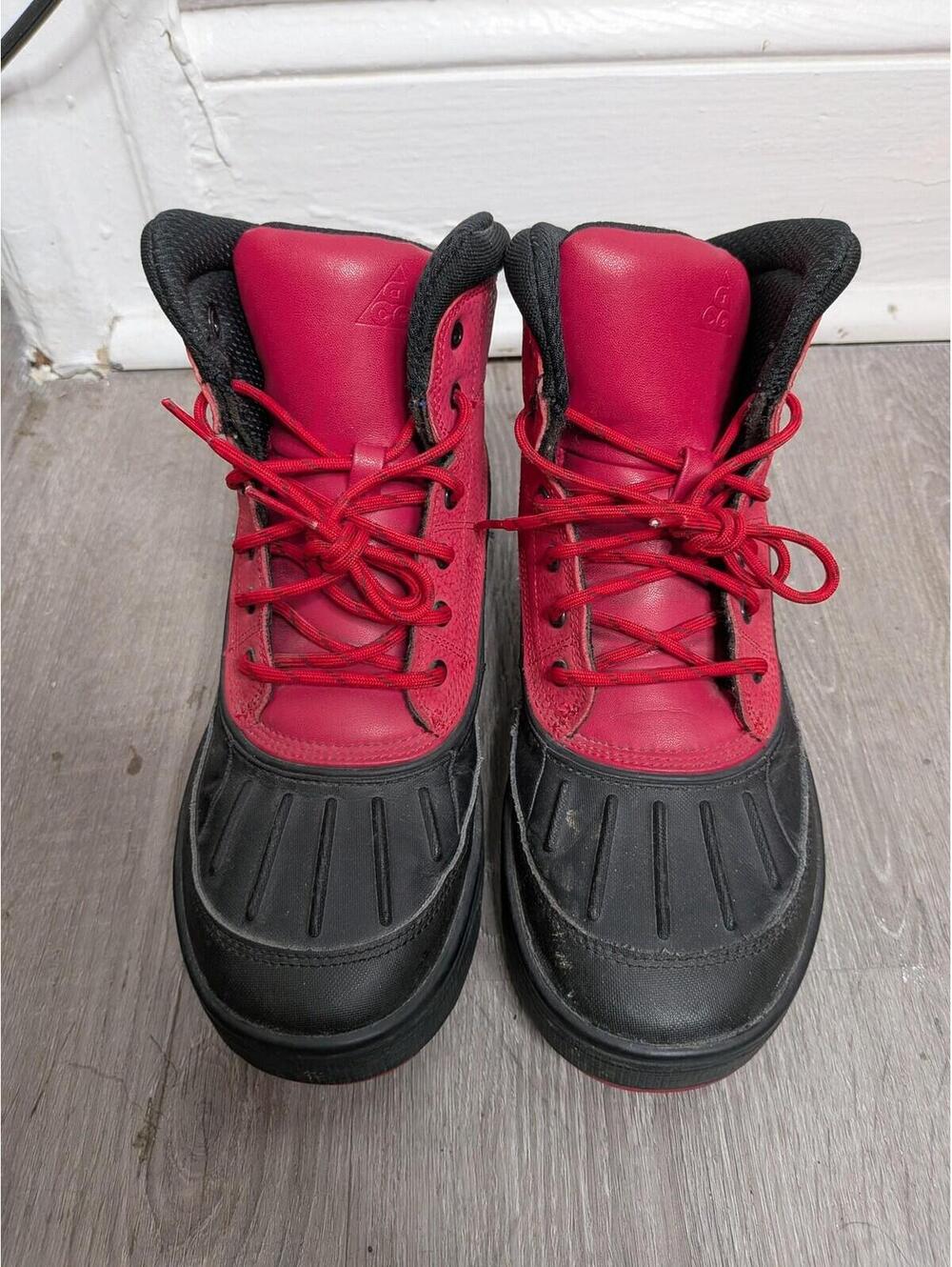 Nike Kids Red and Black Waterproof Hiking Boots